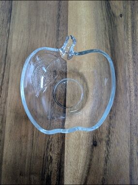 Vintage Pressed Clear Glass Apple Serving Bowl - Elegant Home Dining Accent